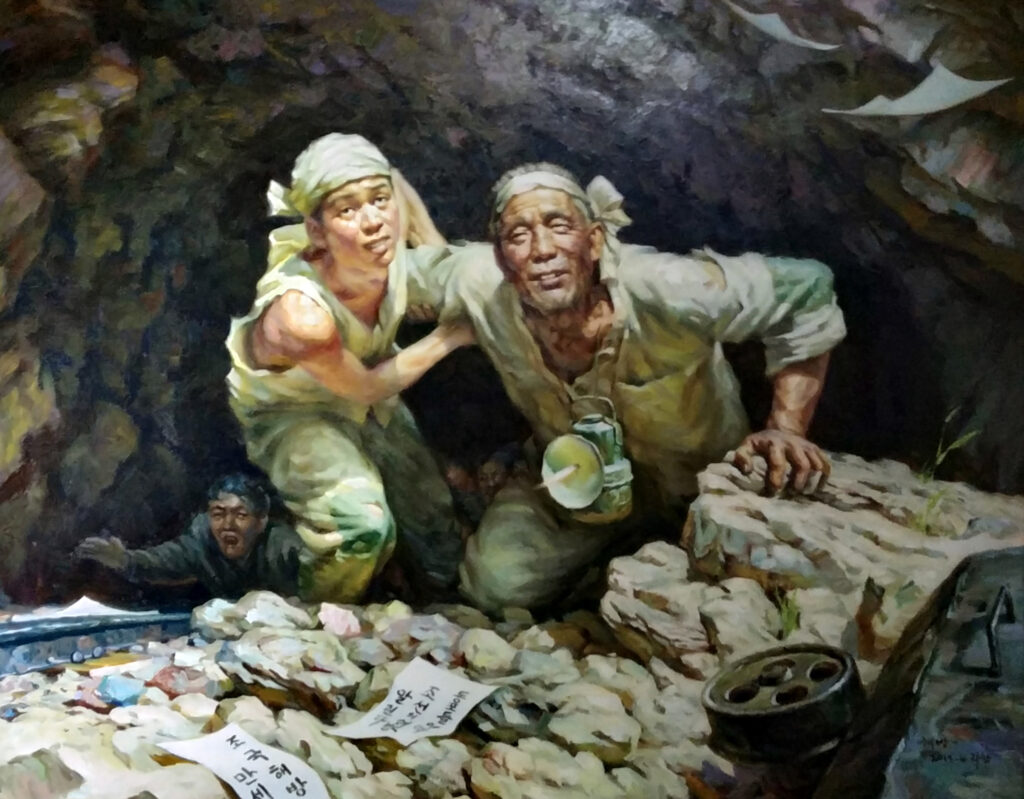 Bergarbeiter kommen aus dem Schacht